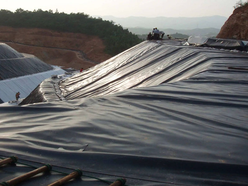 Geomembrane UV Plastique Paysage de Décharge