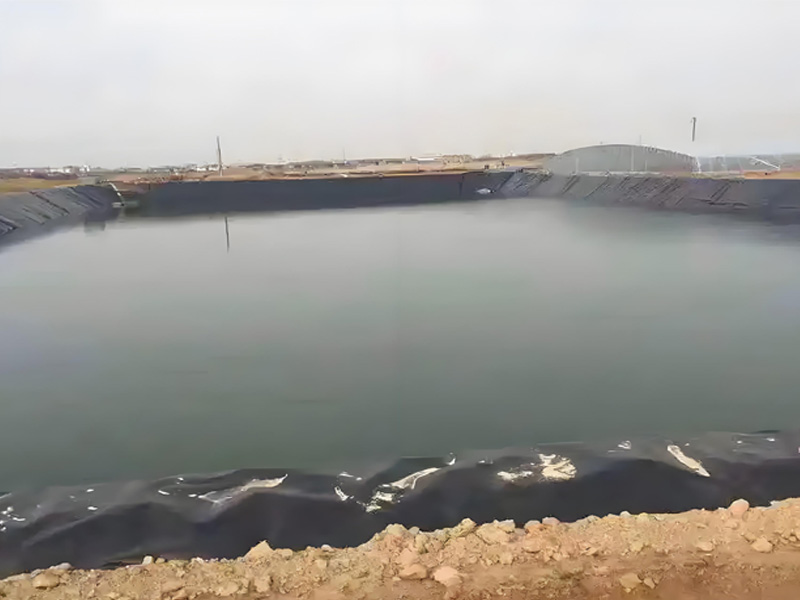 Réservoir d'eau de lac Artificiel Geomembrane HDPE Piscine