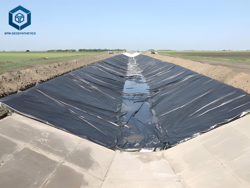 Membrane d'étanchéité Pour Revêtement de Barrage