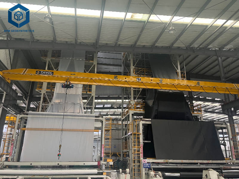 Usines De Géomembranes Tapis de Bassin HDPE de 500 Microns