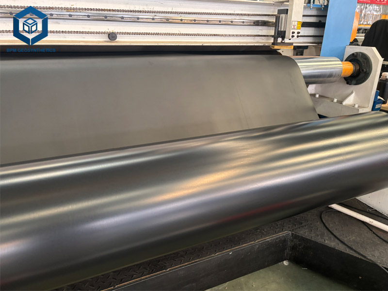 Prix D​es Bâches Pour Bassins Agricoles Géomembrane HDPE 0,8 mm en Vente en Gros BPM