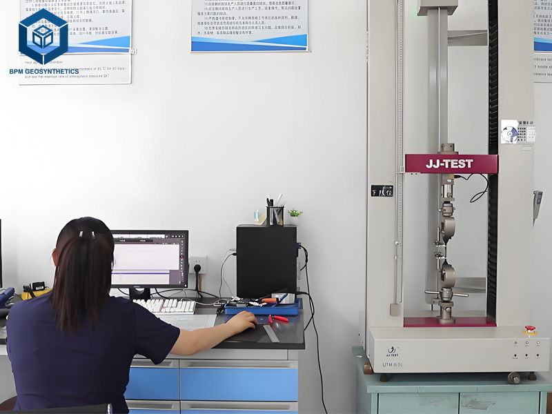 Usine De Géomembrane En PEHD Géomembrane HDPE ASTM GM13 de Fabricant Fiable et de Qualité