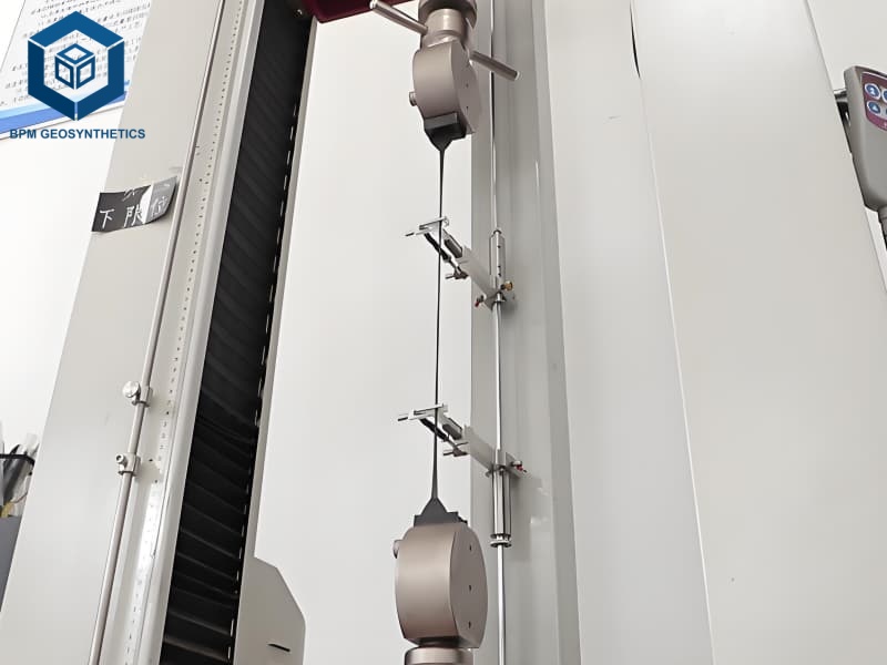 Test De Traction De Géo Membrane BPM Pour Contrôle De Qualité